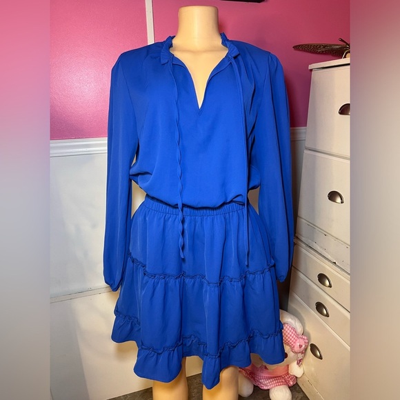 NEW Elegant Blue Women's Dress - Picture 2 of 12